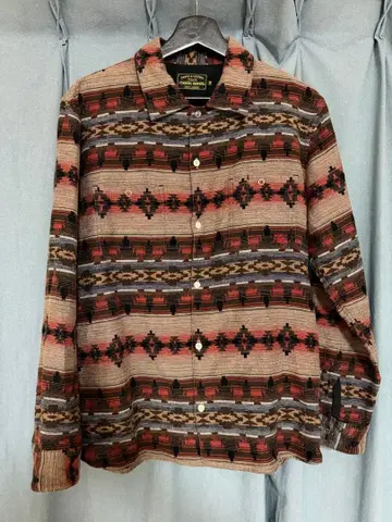 Finders keepers 플란넬 셔츠 / TheBONEZ, JESSE