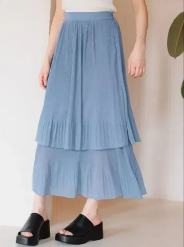 mysty women 라메 플리츠 캉캉 스커트 블루