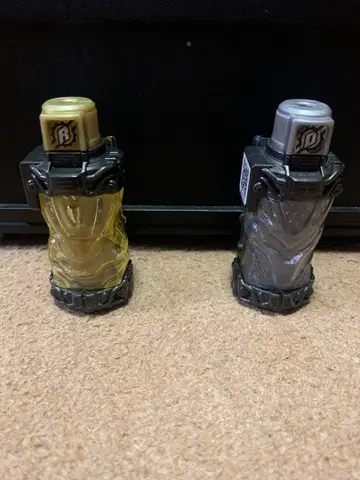 가면라이더 빌드 골드 토끼 풀 보틀 실버 드래곤 풀 보틀