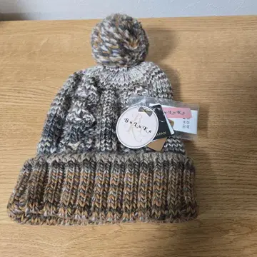 [BuLuKa] BuLuKa 폼폼 포함 니트 모자 손세탁 가능 울