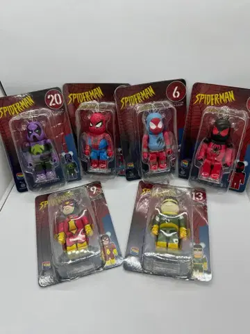 스파이더맨 피규어 베어브릭