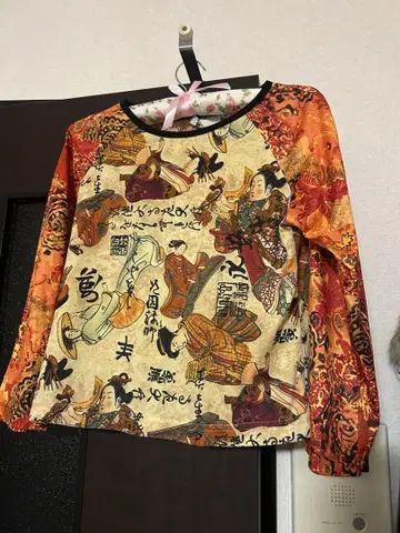 일본풍 프린트 일본풍 패턴 긴팔 상의