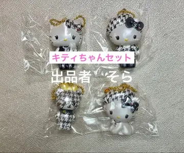 시크릿 마스코트 참 키티, 타이니 참 4종 세트