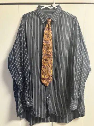 [ 판매 종료 ] 어반 리서치 오버 사이즈 스트라이프 셔츠