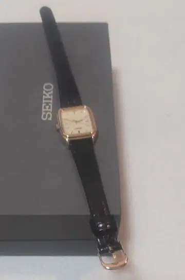 [ 미사용품 ] SEIKO 여성용 손목시계