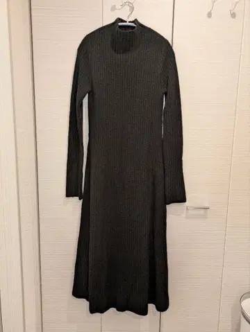 Mila Owen 블랙 니트 원피스 사이즈 1