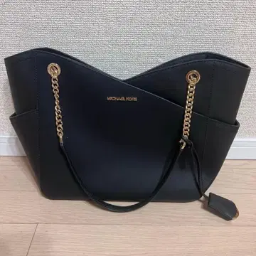 MICHAEL KORS 블랙 토트백