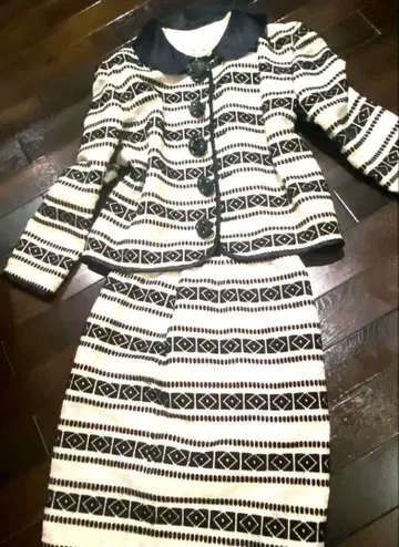 VOICE INTERNATIONAL 스트라이프 자켓