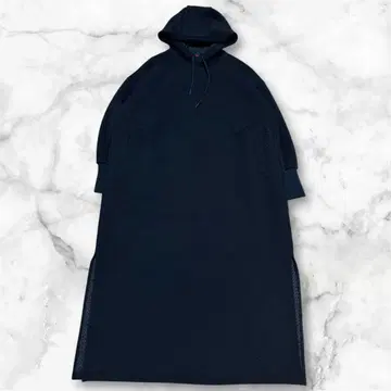 미사용급 미즈노 발열 블레스 써모 립플 퀼트 후데트 원피스 M 블랙