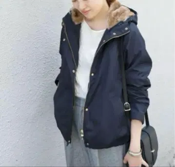 슬로브 이에나 에코 퍼 라이너 후드 밀리터리 블루종