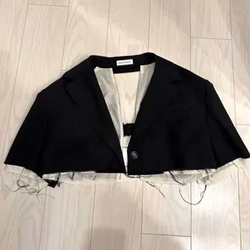 MAISON SPECIAL 컷오프 크롭 테일러드 자켓 블랙
