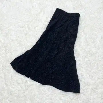 MICHEL KLEIN 36 블랙 레오파드 무늬 플레어 스커트 허리밴딩