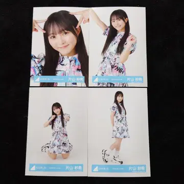 히나타자카46 가타야마 사키 2025년 여름 페스티벌 의상 4종 컴프 2