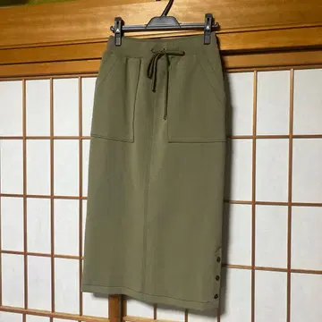 새상품 스콧 클럽 밀리터리 타이트 스커트