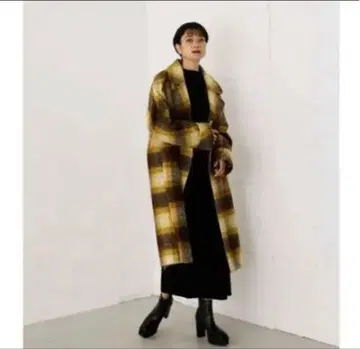 아줄바이마우지 체크 코트