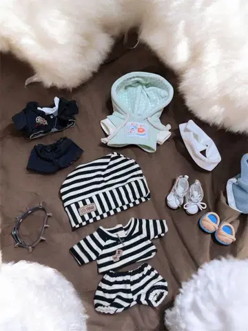 20cm 인형 옷 세트 판매 의류 3벌 + 신발 2켤레 세트