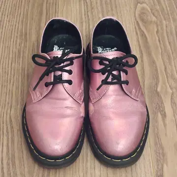 닥터마틴 3홀 아이스 메탈릭 핑크 오로라