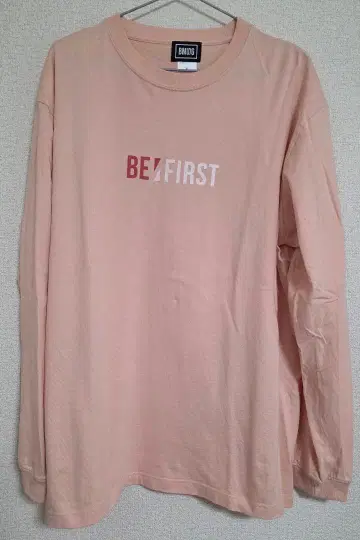 BE:FIRST 컬러 로고 롱 슬리브 티셔츠 오프 핑크 XL 사이즈