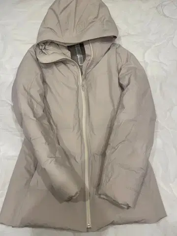 룰루레몬 미디엄 다운