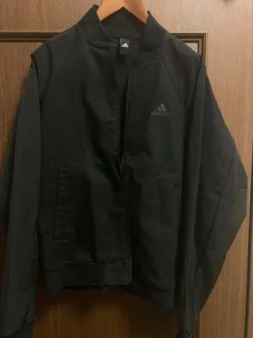 새상품급 adidas 골프 남성용 M 사이즈 블랙