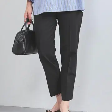 UNITED ARROWS 테이퍼드 슬림 팬츠