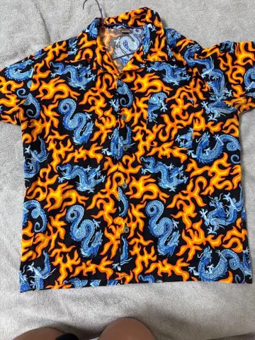 드래곤과 불꽃의 알로하 셔츠