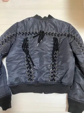 g.v.g.v 레이스업 ma-1