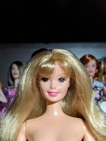 바비 인형 본체만