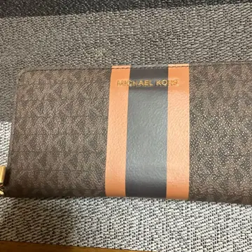 MICHAEL KORS 장지갑 브라운과 오렌지