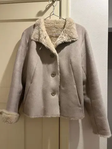 페이크 무스탕 코트 도쿄 스타일