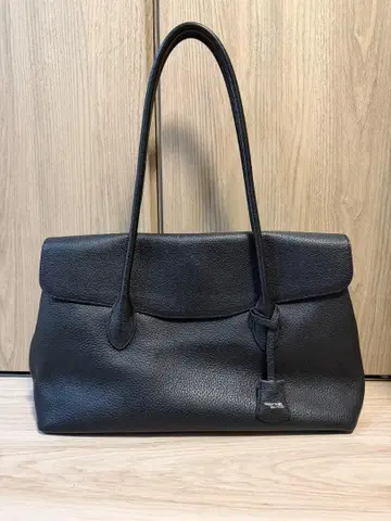 가마쿠라 셔츠 플랩 토트백 슈링크 가죽 네이비