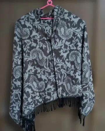 후드티 달린 스톨