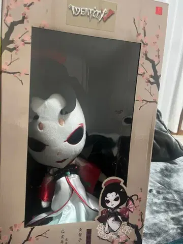Identity V 게이샤 미치코 봉제 인형