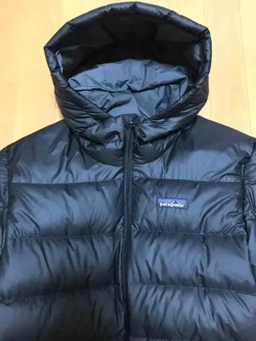 미사용 새상품 Patagonia 하이 로프트 다운 후디 S 사이즈