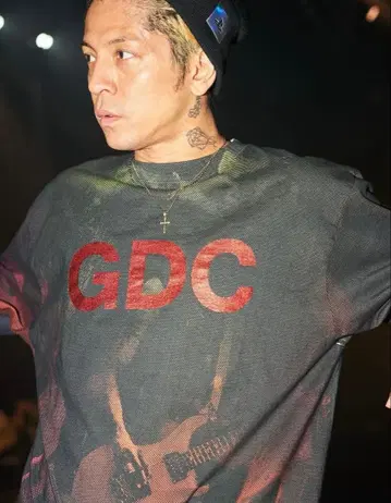 가격 인하 컨디션 최상 Kj 착용 H&M PlayStation 니트 모자