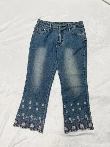 JIE BIRD 자수 부츠컷 데님 여성용 청바지 7부