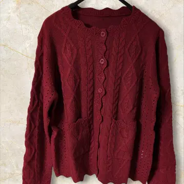[ 미사용 새상품 ] 빨간색 케이블 니트 가디건 긴팔