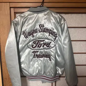 Rennoc 실버 자켓 M Ford Training