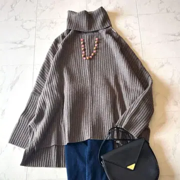 새상품급 에브리데이 아이라이크 두지엠 클라세 울 와이드 니트 브라운