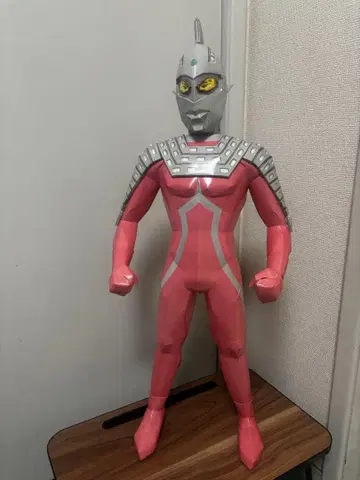 페이퍼 크래프트 자작 울트라 세븐 체장 약 70cm