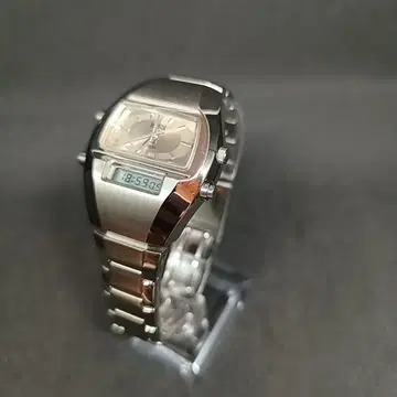 새상품급 시티즌 인디펜던트 데지아나 빈티지