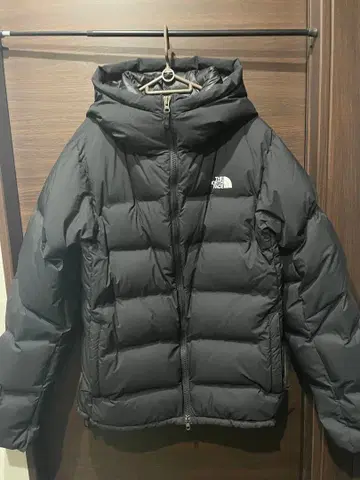 THE NORTH FACE 블랙 빌레이어 다운 자켓