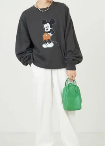 프릭스스토어 디즈니 전후 프린트 맨투맨