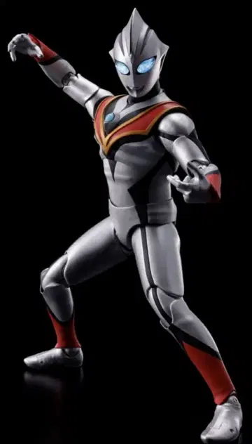 S.H.Figuarts 진골조각 이블 티가