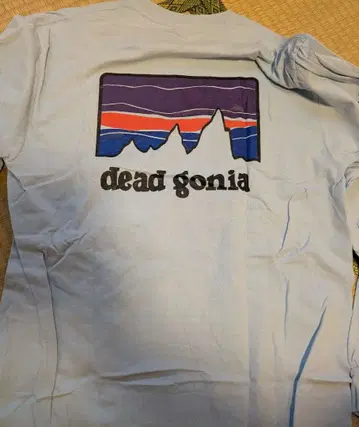 GILDAN dead gonia M 긴팔 티셔츠 라이트 블루