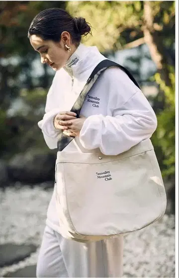 Sea Seavalley Mountain Club 숄더백