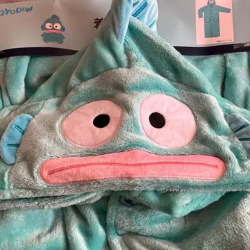 한교동 입는 담요 룸웨어 코스프레 M 미사용 새상품 산리오