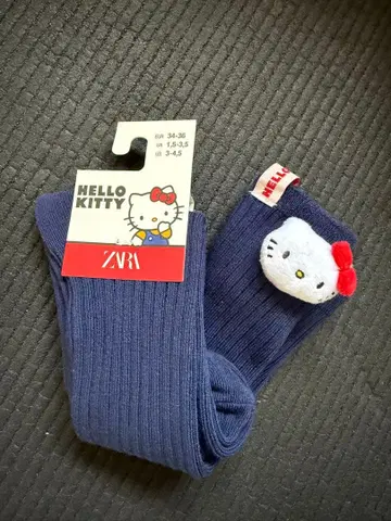 HELLO KITTY 네이비 삭스 34-36 22-23.5