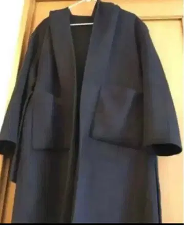 조인트 웍스 후드 부착 롱 코트 블랙