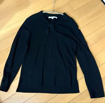 [세탁 가능] 블렌드 울 보타이 니트 UNTITLED